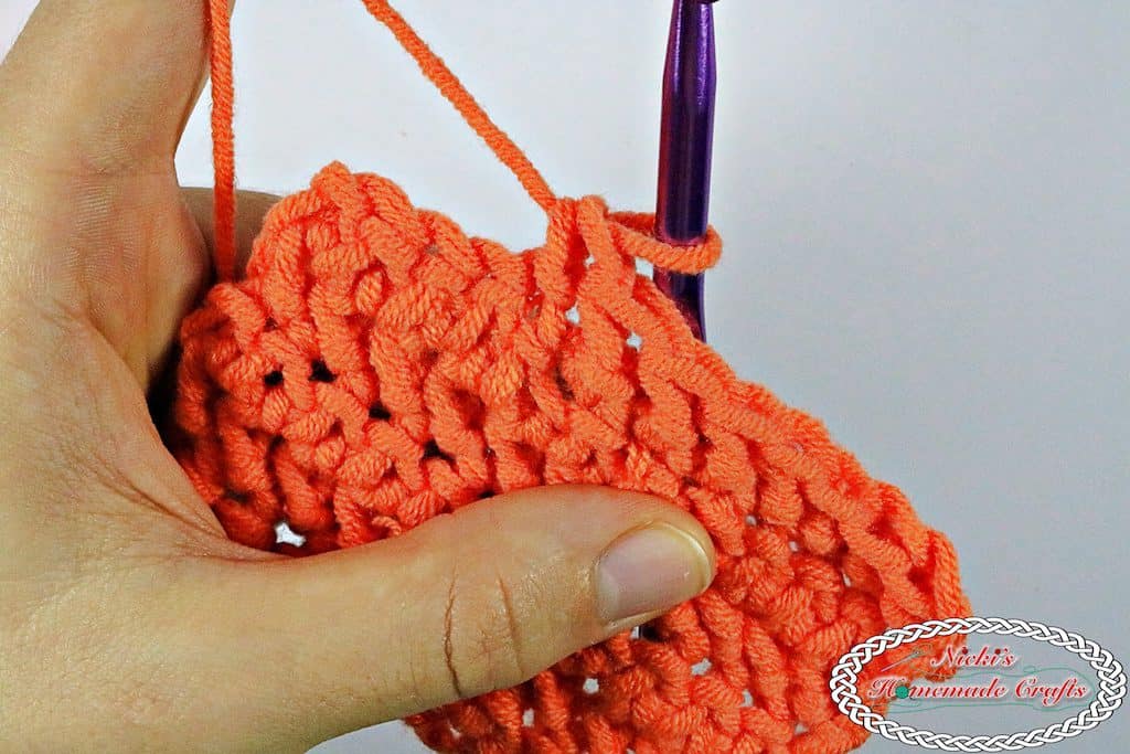 The Herringbone Half Double Crochet Stitch - The Birch Cottage