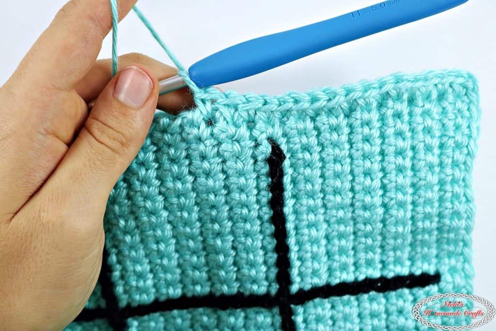Tic tac toe to go?!, How To Crochet