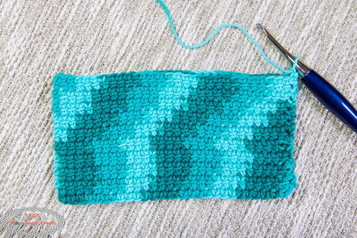 https://www.nickishomemadecrafts.com/wp-content/uploads/2021/04/Double-Thick-Diagonal-Potholder-Crochet-Pattern-3.jpg