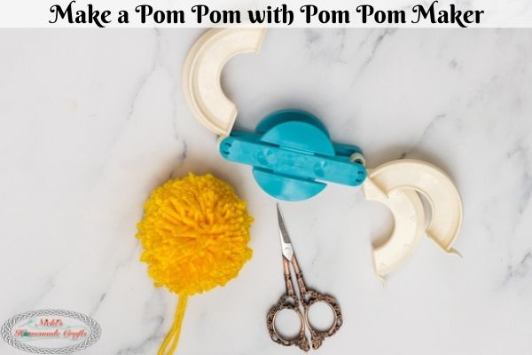 How to use a PomPom Maker - MyCrochetPattern