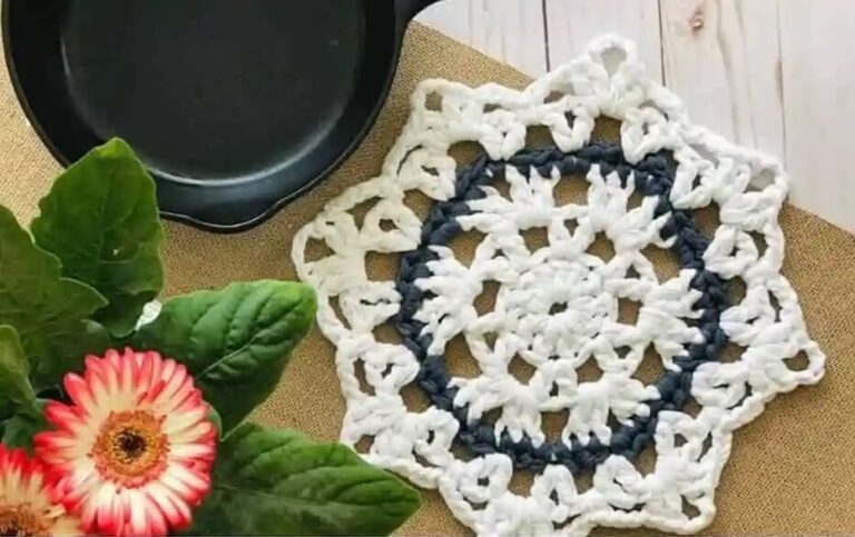 10 Free Last Minute Crochet Gift Patterns - Nicki's Homemade Crafts