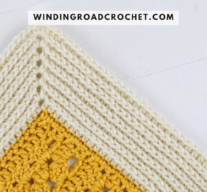 30 Free and Easy Crochet Blanket Borders - Nicki's Homemade Crafts