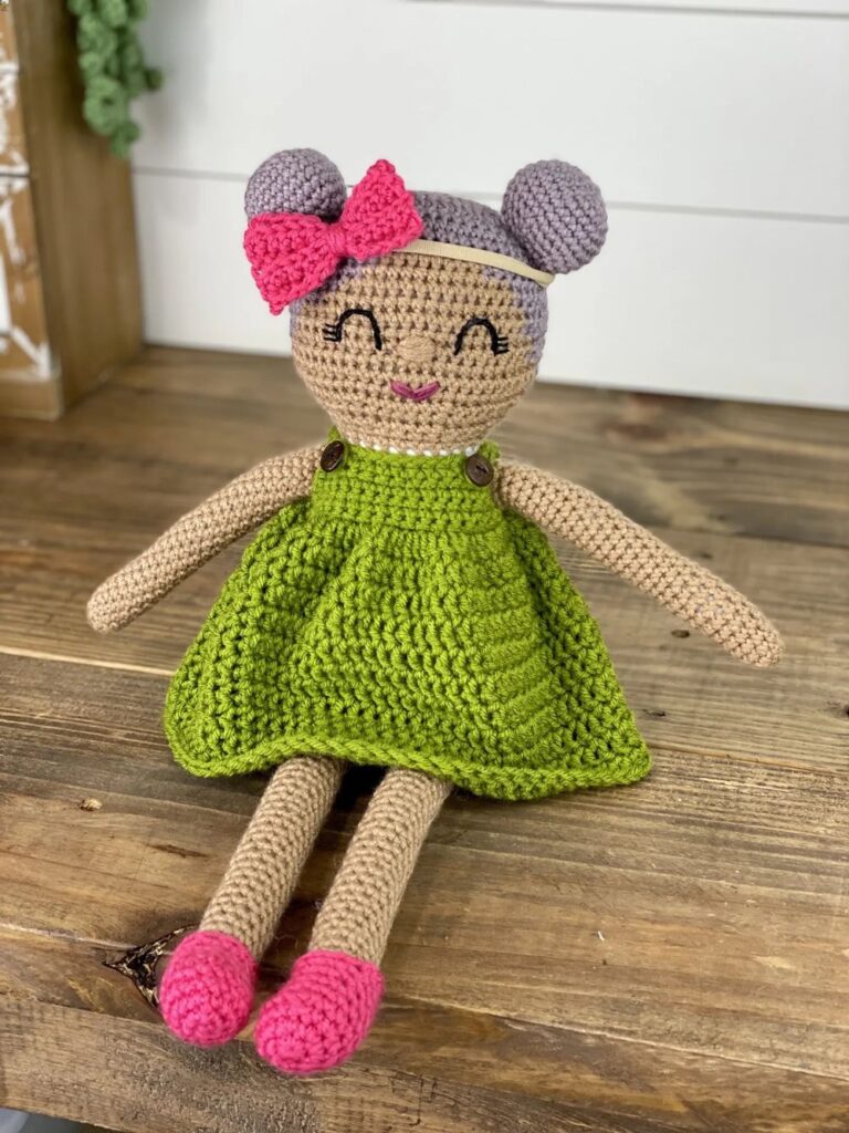 10 Beautiful FREE Crochet Doll Patterns - Nicki's Homemade Crafts